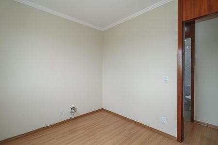 Apartamento à venda com 58m², 2 quartos e 1 vagaQuarto 2