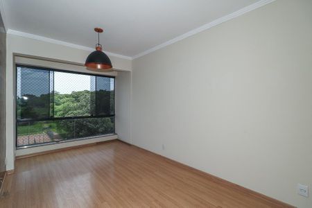 Sala de apartamento à venda com 2 quartos, 58m² em Jardim Carvalho, Porto Alegre