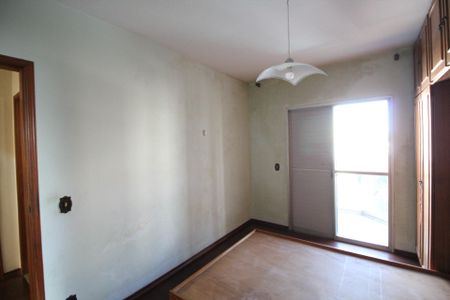 Apartamento à venda com 137m², 3 quartos e 1 vaga Apartamento à venda com 137m², 3 quartos e 1 vagaSuíte
