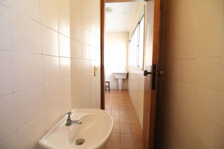 Apartamento à venda com 137m², 3 quartos e 1 vaga Apartamento à venda com 137m², 3 quartos e 1 vagaBanheiro de Serviço