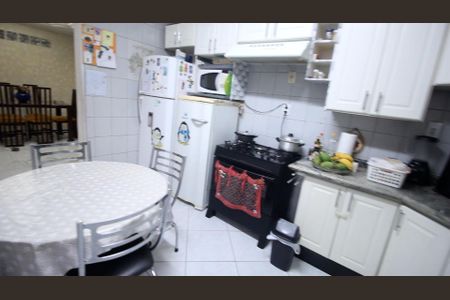 Casa para alugar com 180m², 3 quartos e 3 vagasCozinha