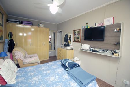 Casa para alugar com 180m², 3 quartos e 3 vagasSuite