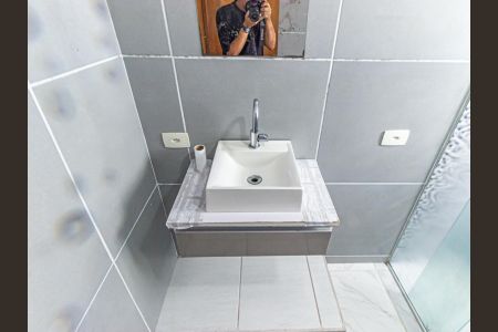 Casa à venda com 180m², 4 quartos e 1 vagaBanheiro 1