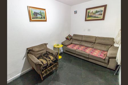 Casa à venda com 180m², 4 quartos e 1 vagaSala