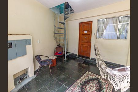 Casa à venda com 180m², 4 quartos e 1 vagaGaragem