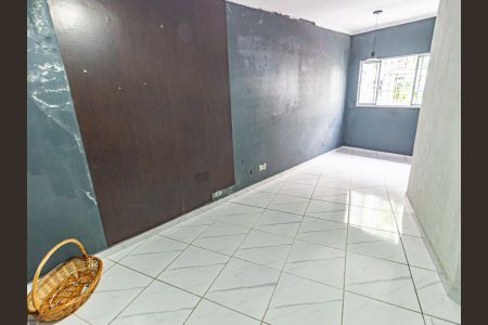 Casa à venda com 180m², 4 quartos e 1 vagaSala de TV