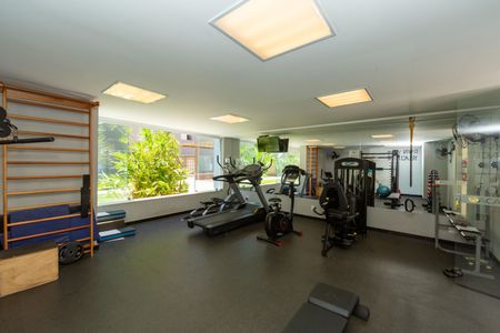 Apartamento à venda com 106m², 3 quartos e 3 vagasACADEMIA