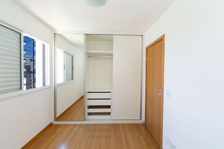 Apartamento à venda com 106m², 3 quartos e 3 vagasQUARTO1