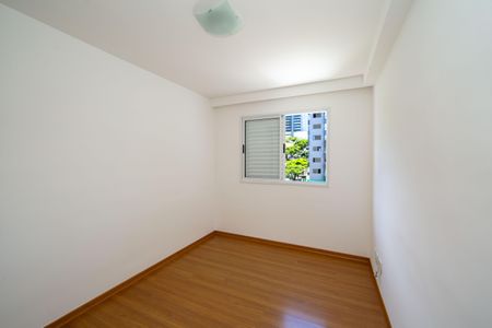 Apartamento à venda com 106m², 3 quartos e 3 vagasQUARTO3