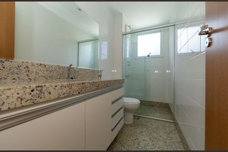 Apartamento à venda com 106m², 3 quartos e 3 vagasBANHEIRO2