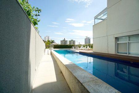 Apartamento à venda com 64m², 2 quartos e 1 vaga Apartamento à venda com 64m², 2 quartos e 1 vagaPiscina