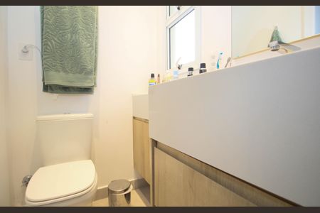 Casa de condomínio à venda com 200m², 3 quartos e 2 vagasBanheiro Suíte 