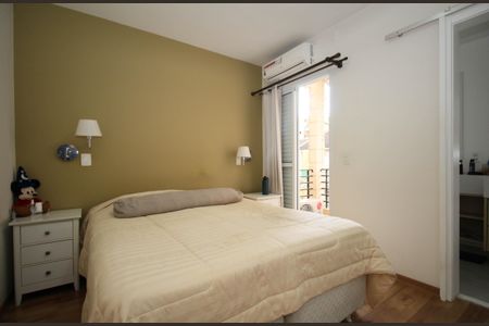 Suíte  de casa de condomínio à venda com 3 quartos, 200m² em Jardim Ampliacao, São Paulo