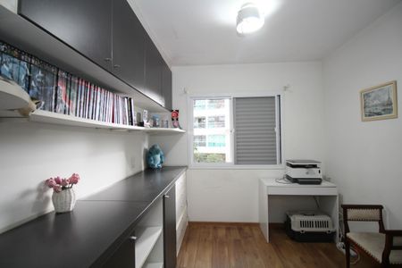 Casa de condomínio à venda com 200m², 3 quartos e 2 vagasQuarto 2