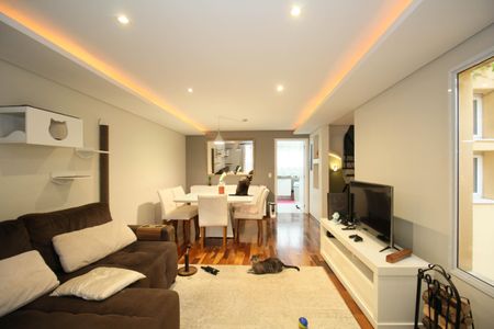 Sala de casa de condomínio à venda com 3 quartos, 200m² em Jardim Ampliacao, São Paulo