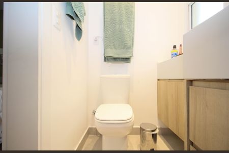 Casa de condomínio à venda com 200m², 3 quartos e 2 vagasBanheiro Suíte 