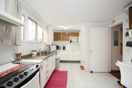 Casa de condomínio à venda com 200m², 3 quartos e 2 vagasCozinha