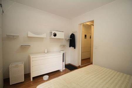 Casa de condomínio à venda com 200m², 3 quartos e 2 vagasSuíte 