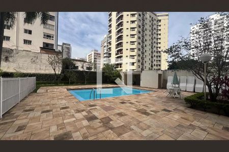 Apartamento à venda com 130m², 3 quartos e 1 vagaÁrea comum - Piscina