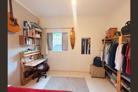 Casa à venda com 250m², 4 quartos e 4 vagasQuarto 2