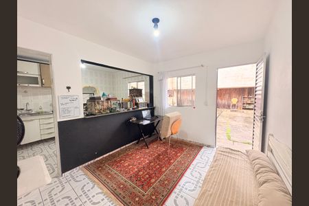 Casa à venda com 250m², 4 quartos e 4 vagasSala - Edícula