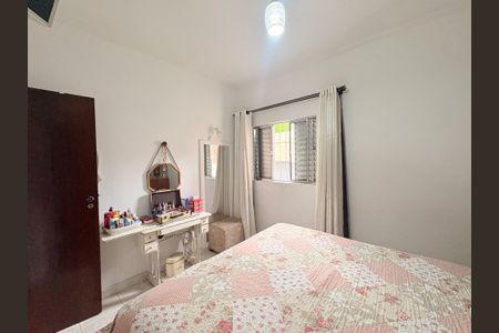 Casa à venda com 250m², 4 quartos e 4 vagasSuíte 1