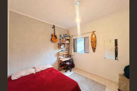 Casa à venda com 250m², 4 quartos e 4 vagasQuarto 2