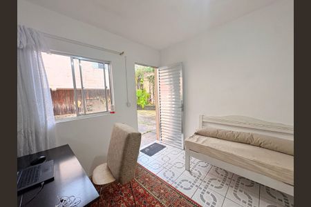 Casa à venda com 250m², 4 quartos e 4 vagasSala - Edícula