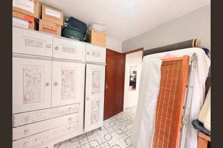 Casa à venda com 250m², 4 quartos e 4 vagasQuarto - Edícula