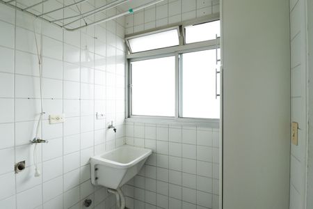 Apartamento à venda com 78m², 3 quartos e 2 vagasÁrea de Serviço e banheiro de serviço