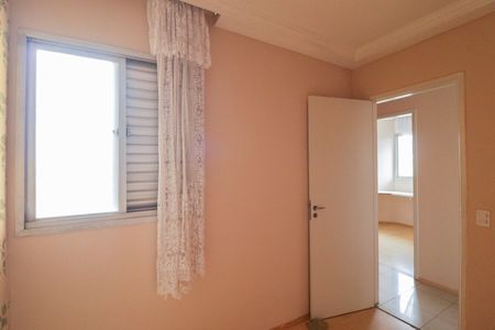 Apartamento à venda com 78m², 3 quartos e 2 vagasQuarto 2