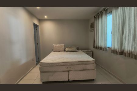 Casa de condomínio para alugar com 288m², 3 quartos e 4 vagas Casa de condomínio para alugar com 288m², 3 quartos e 4 vagasSuíte 1