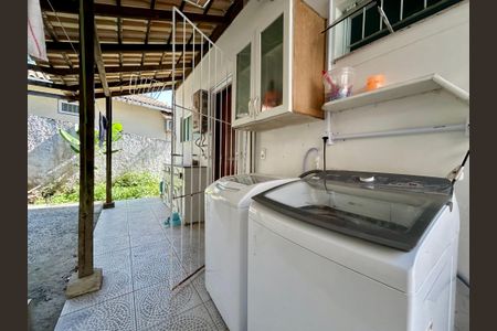 Casa para alugar com 180m², 4 quartos e 4 vagasÁrea de Serviço