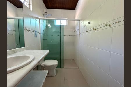 Casa para alugar com 180m², 4 quartos e 4 vagasBanheiro suite 2