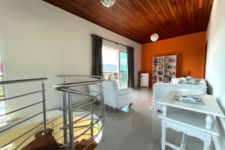 Casa para alugar com 180m², 4 quartos e 4 vagasSala 2