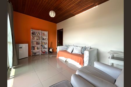 Casa para alugar com 180m², 4 quartos e 4 vagasSala 2