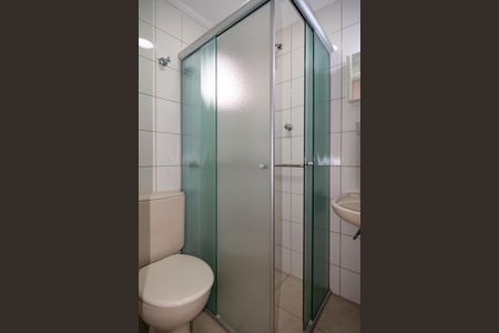 Banheiro de apartamento para alugar com 1 quarto, 25m² em Bela Vista, São Paulo