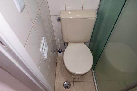 Banheiro de apartamento para alugar com 1 quarto, 25m² em Bela Vista, São Paulo