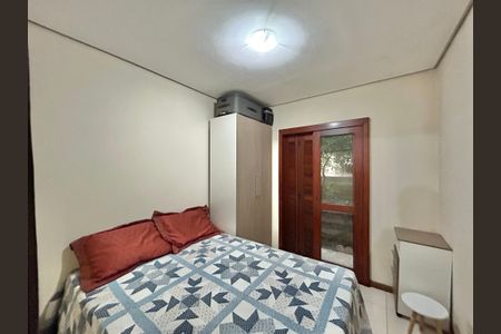 Casa à venda com 120m², 3 quartos e 2 vagas Casa à venda com 120m², 3 quartos e 2 vagasQuarto