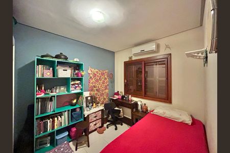 Casa à venda com 120m², 3 quartos e 2 vagas Casa à venda com 120m², 3 quartos e 2 vagasQuarto 3