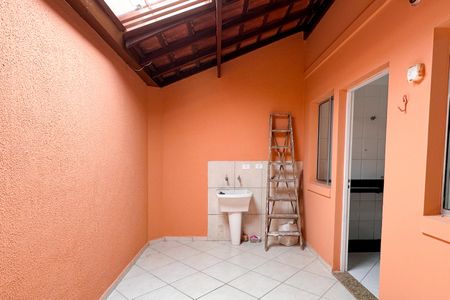 Casa de condomínio para alugar com 107m², 3 quartos e 2 vagas Casa de condomínio para alugar com 107m², 3 quartos e 2 vagasÁrea de Serviço