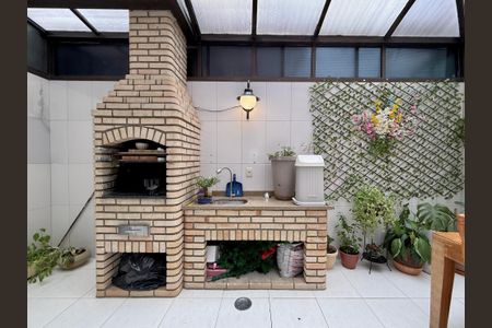 Casa de condomínio à venda com 127m², 3 quartos e 2 vagasEspaço Gourmet 