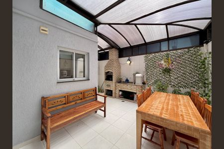 Casa de condomínio à venda com 127m², 3 quartos e 2 vagasEspaço Gourmet 