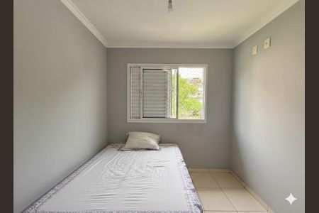 Casa de condomínio à venda com 127m², 3 quartos e 2 vagasQuarto 3