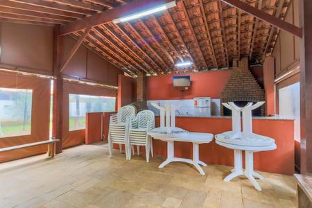 Casa de condomínio à venda com 127m², 3 quartos e 2 vagasChurrasqueira 