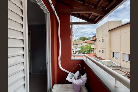 Casa de condomínio à venda com 127m², 3 quartos e 2 vagasSacada Suite 
