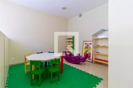 Casa de condomínio à venda com 127m², 3 quartos e 2 vagasBrinquedoteca 