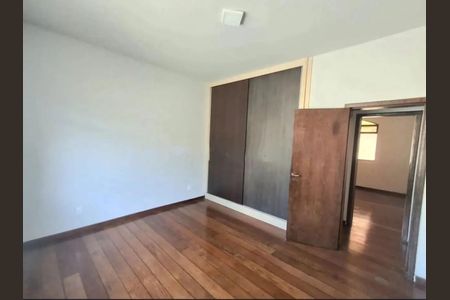 Casa para alugar com 4 quartos, 120m² em Minas Brasil, Belo Horizonte