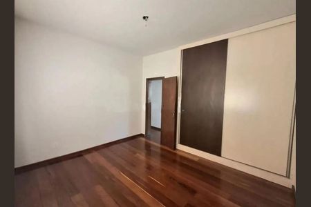 Casa para alugar com 4 quartos, 120m² em Minas Brasil, Belo Horizonte