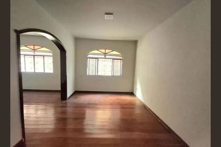 Casa para alugar com 4 quartos, 120m² em Minas Brasil, Belo Horizonte